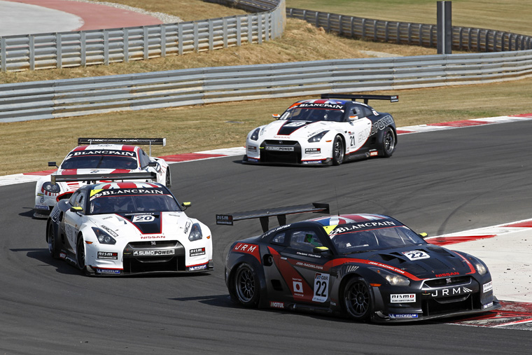 Nissan GT-R Race Scene Picture